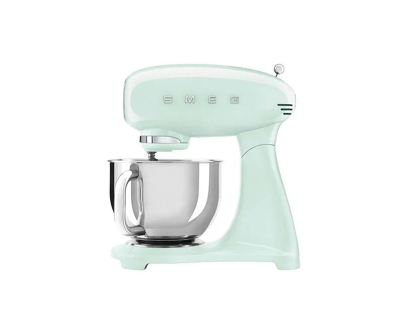 SMEG impastatrice, modello Smf03pgeu